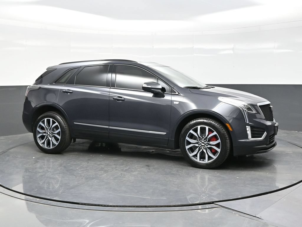 Certified 2022 Cadillac XT5 Sportv w/ LPO, Floor Liner Package AWD/4WD image 8