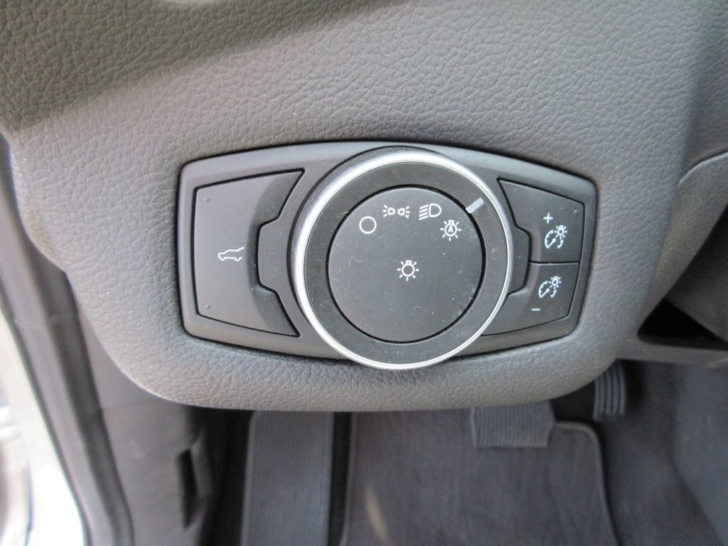 Used 2017 Ford Escape S FWD image 22
