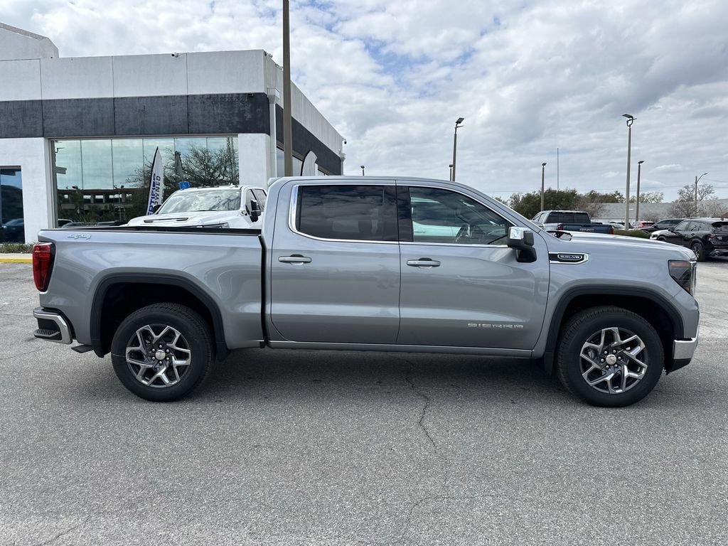 New 2026 GMC Sierra 1500 SLE w/ Preferred Package AWD/4WD image 4