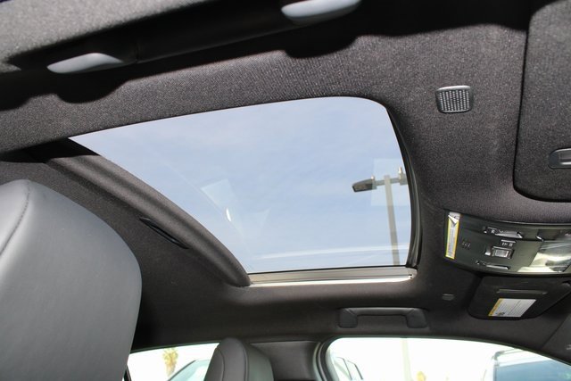 Used 2025 Lexus UX 300h FWD image 6