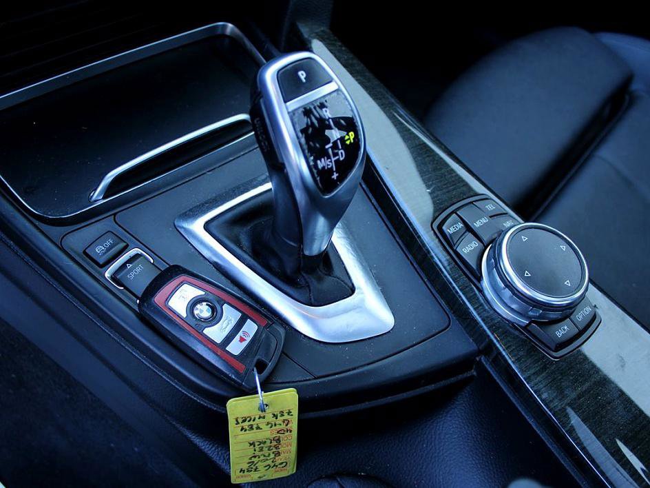 Used 2016 BMW 328i Sedan image 13