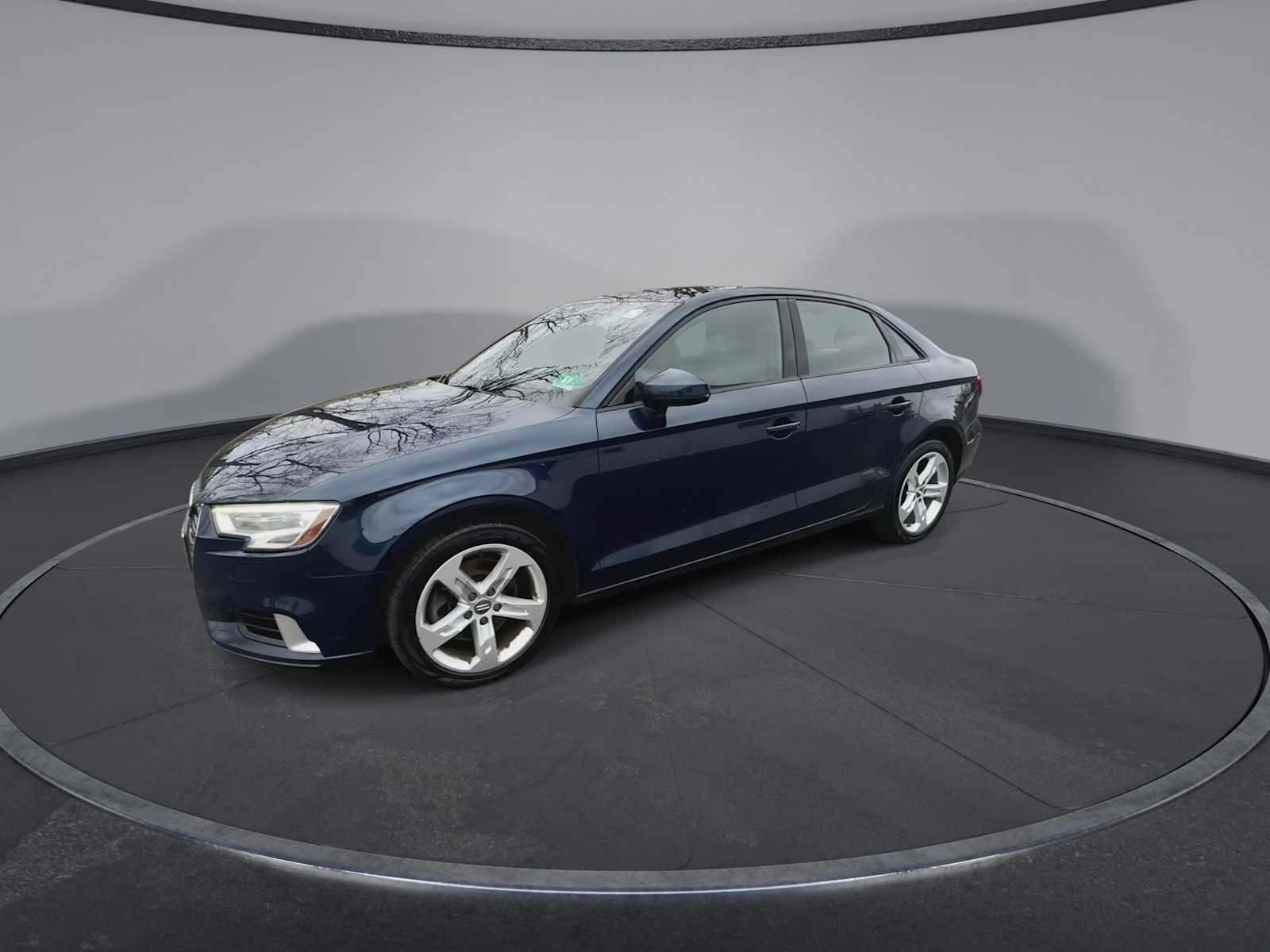 Used 2018 Audi A3 2.0T Premium image 4