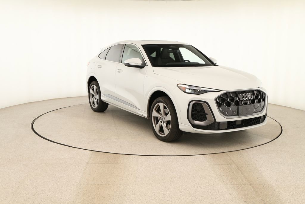 Certified 2025 Audi Q5 Premium Plus w/ Premium Plus image 10