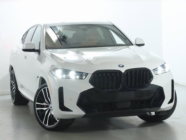 Used 2026 BMW X6 xDrive40i w/ Premium Package image 2