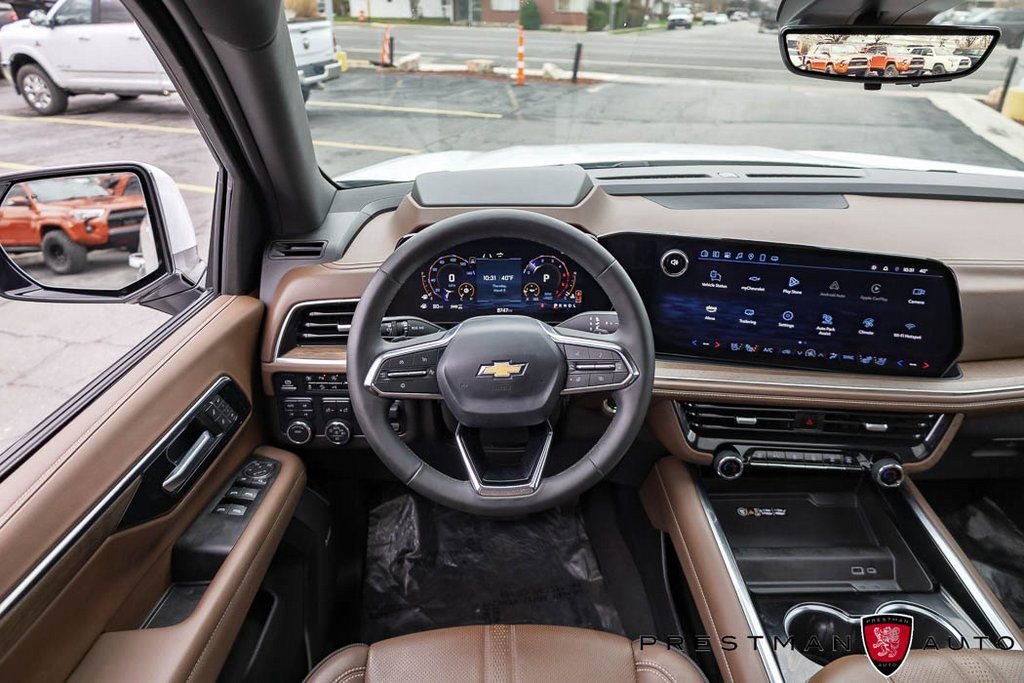 Used 2025 Chevrolet Suburban High Country w/ Sun And Tow Package image 2