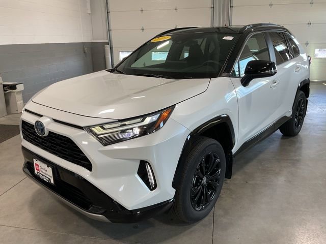 Used 2024 Toyota RAV4 XSE w/ Weather Package image 3