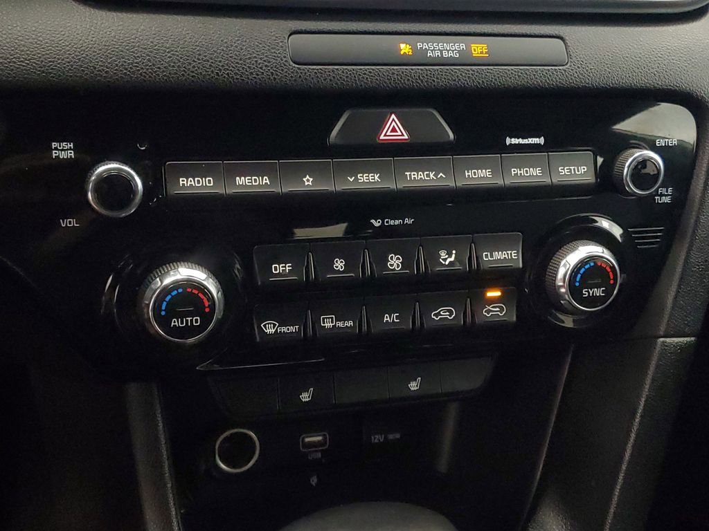 Used 2022 Kia Sportage Nightfall Edition w/ Nightfall Fwd Premium Package image 19