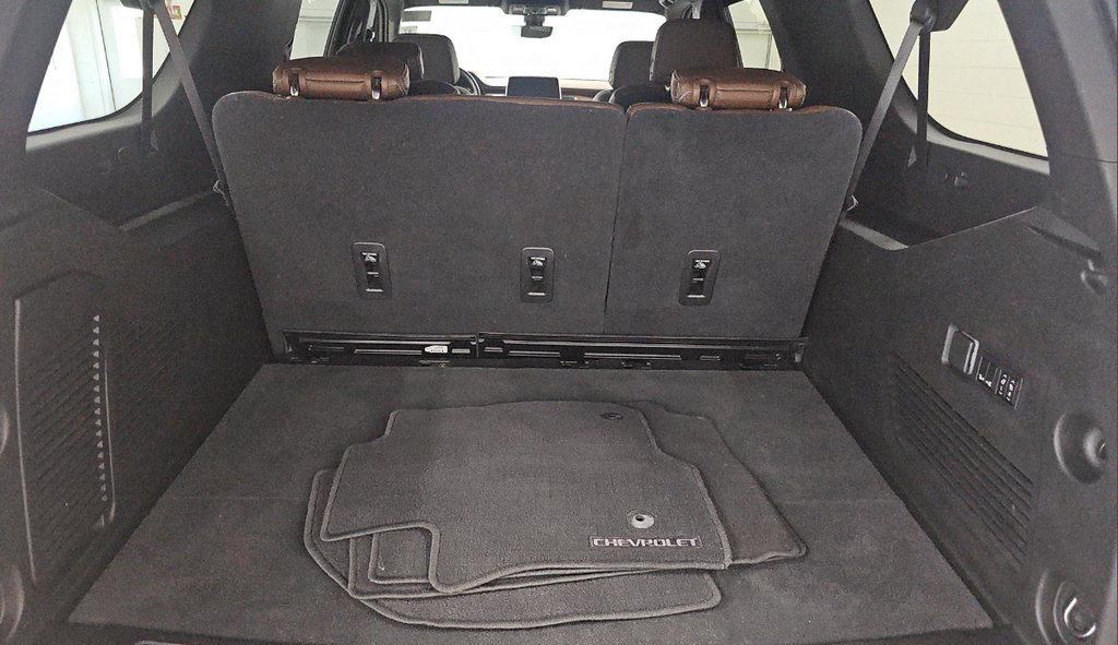 Used 2021 Chevrolet Suburban High Country AWD/4WD image 14