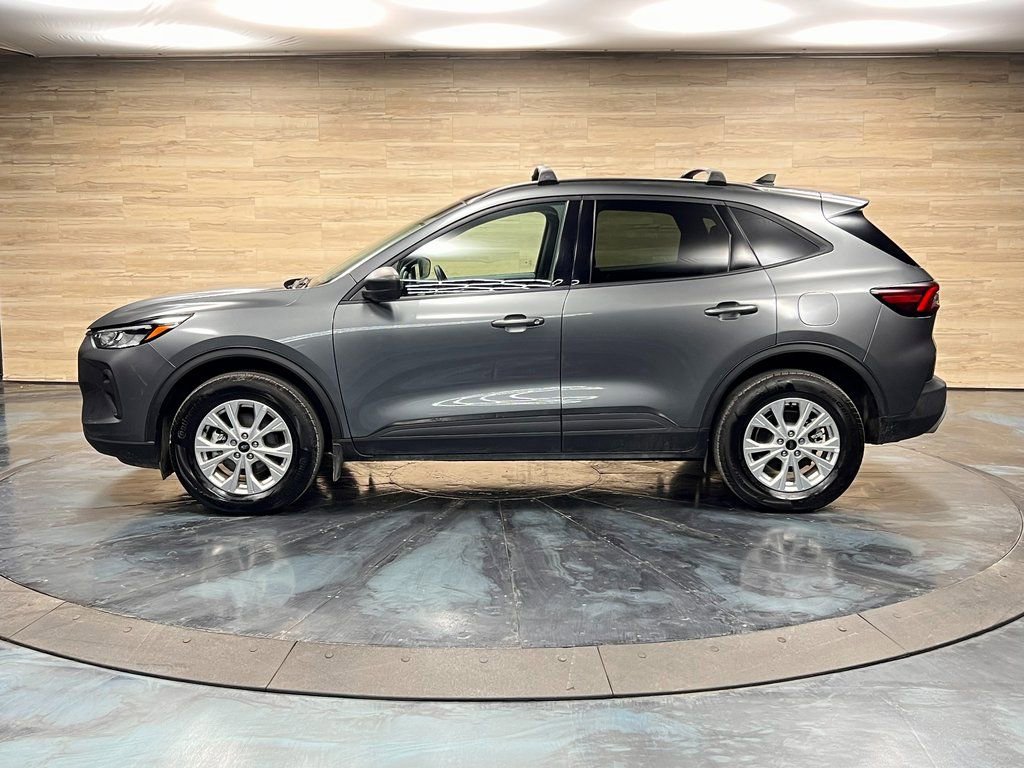Used 2025 Ford Escape Active w/ Active Premium Tech Pack image 14