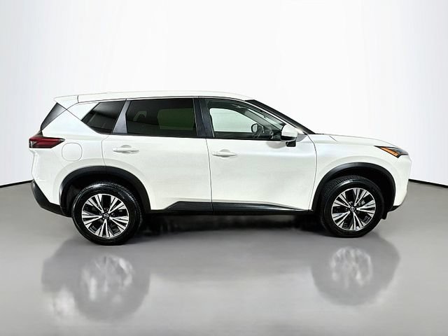 Used 2023 Nissan Rogue SV FWD image 8