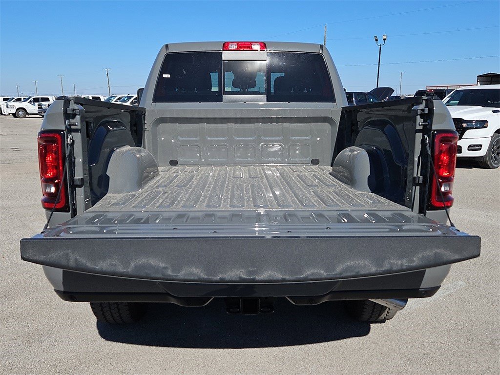 New 2026 RAM 2500 Tradesman image 16