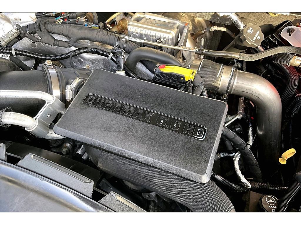 Used 2020 Chevrolet Silverado 2500 High Country w/ Z71 Off-Road Package image 28