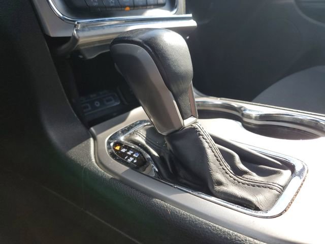 Used 2018 Jeep Grand Cherokee Laredo image 15