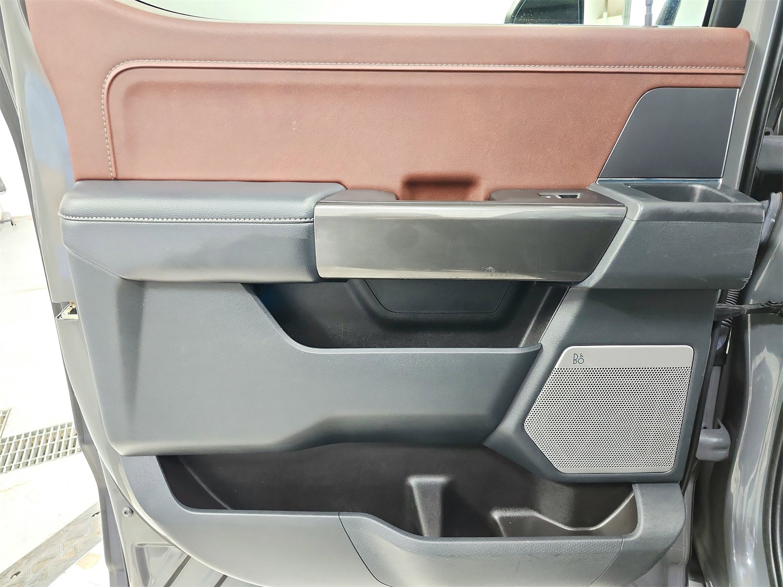 Used 2021 Ford F150 Lariat w/ Equipment Group 502A High image 41