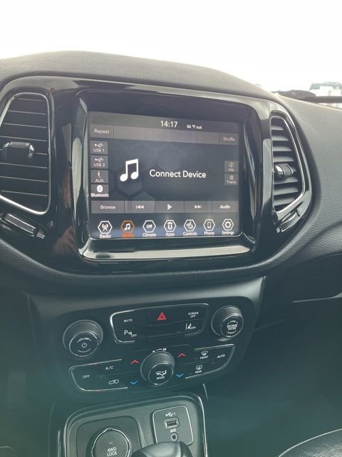 Used 2021 Jeep Compass Limited w/ Sun and Sound Group AWD/4WD image 43