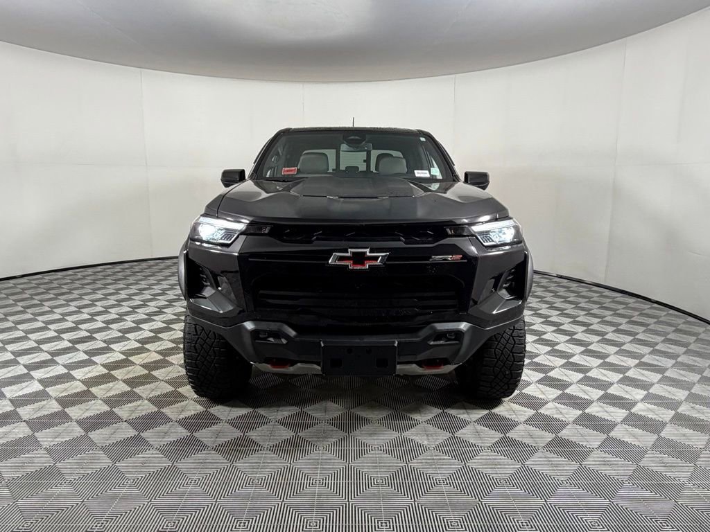 Used 2023 Chevrolet Colorado ZR2 w/ ZR2 Convenience Package III image 10