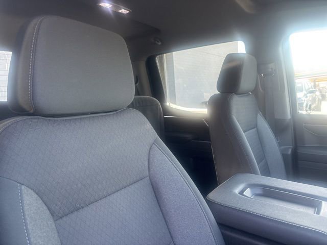 Used 2023 Chevrolet Silverado 1500 LT image 11