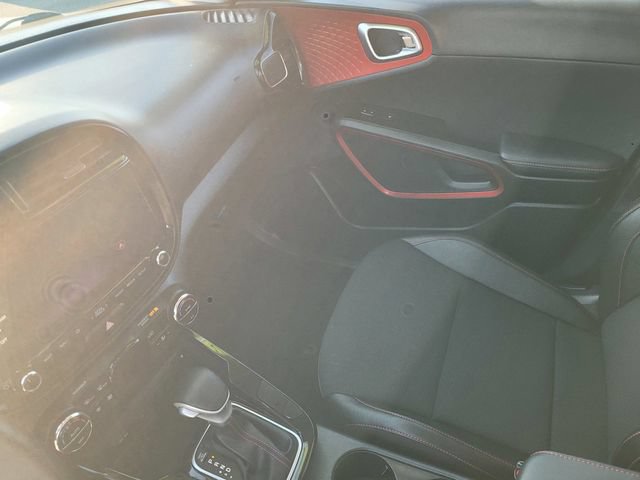 Used 2023 Kia Soul GT-Line FWD image 13