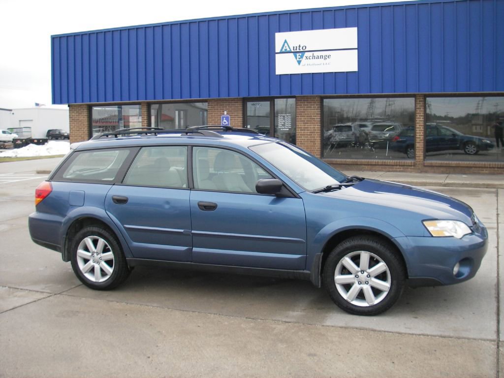 Used 2007 Subaru Outback 2.5i image 3