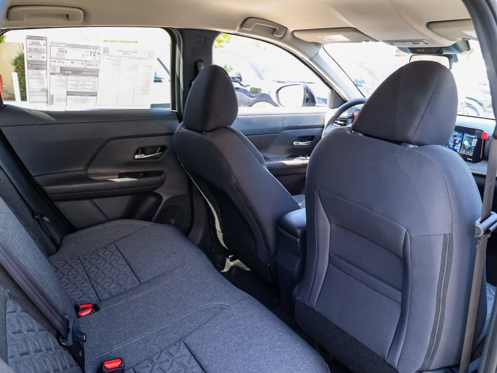 New 2026 Nissan Kicks SV w/ Cold Weather Package FWD image 17