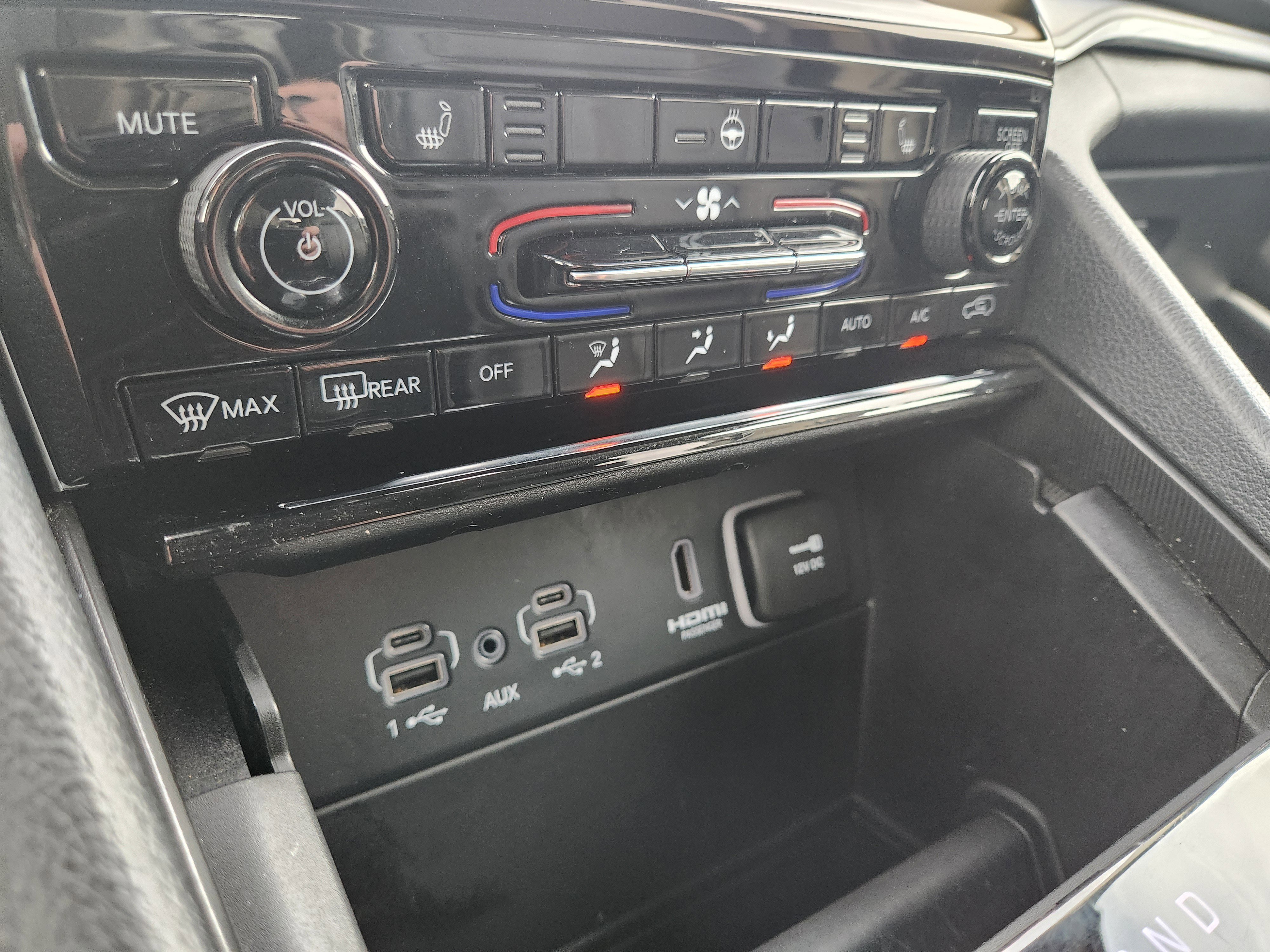 Used 2023 Jeep Grand Cherokee Limited w/ Trailer Tow Prep Group (B) image 26