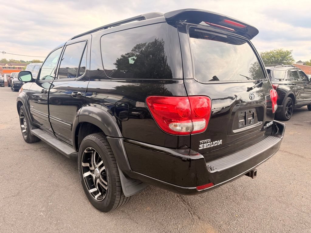 Used 2006 Toyota Sequoia Limited AWD/4WD image 3