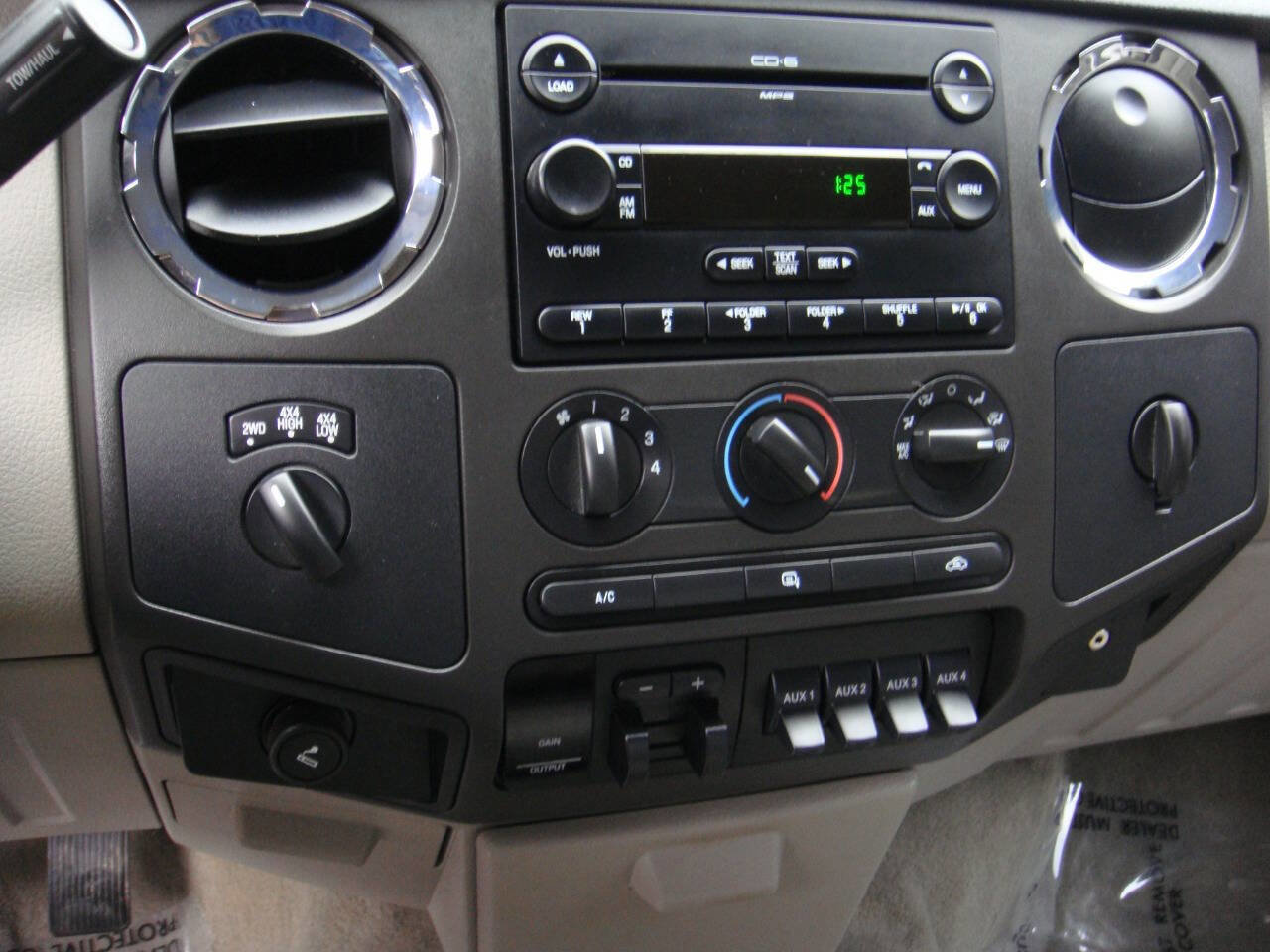 Used 2008 Ford F250 Lariat image 19