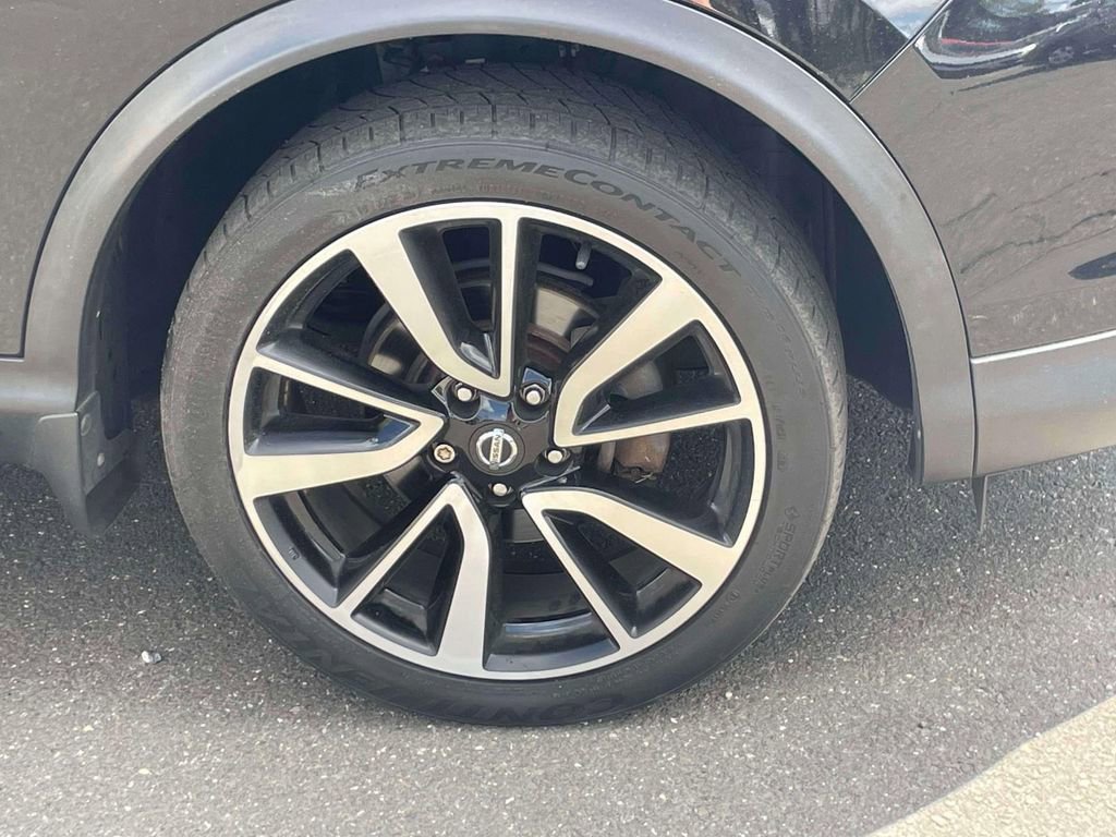 Used 2017 Nissan Rogue Sport SL AWD/4WD image 8