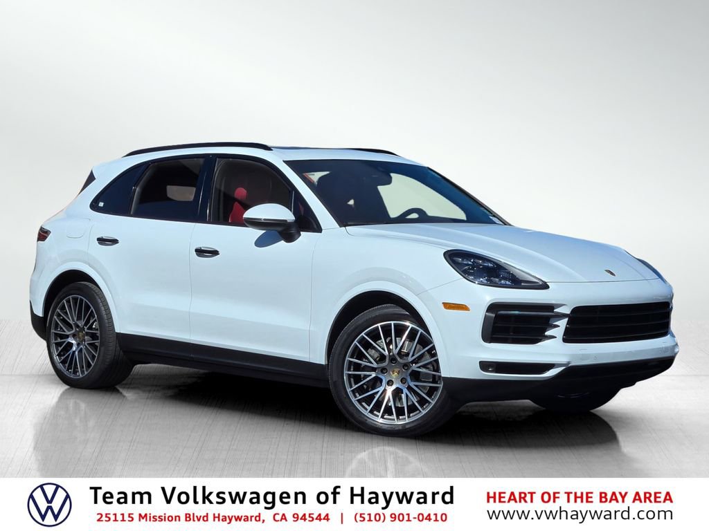 Used 2021 Porsche Cayenne S w/ Premium Package Plus image 1