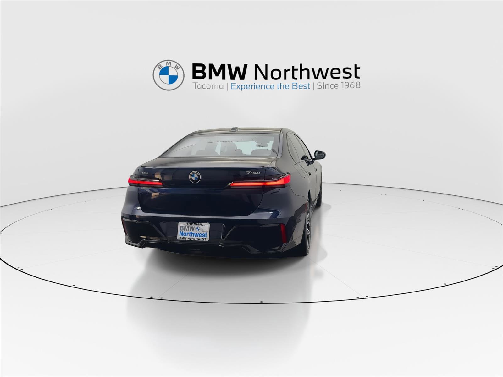 New 2026 BMW 740i xDrive w/ Executive Package image 2