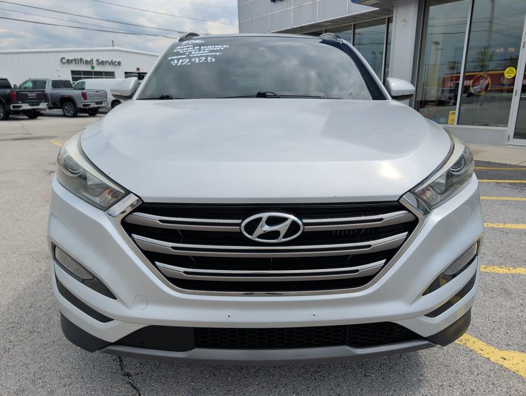 Used 2016 Hyundai Tucson Limited w/ Option Group 03 AWD/4WD video 2