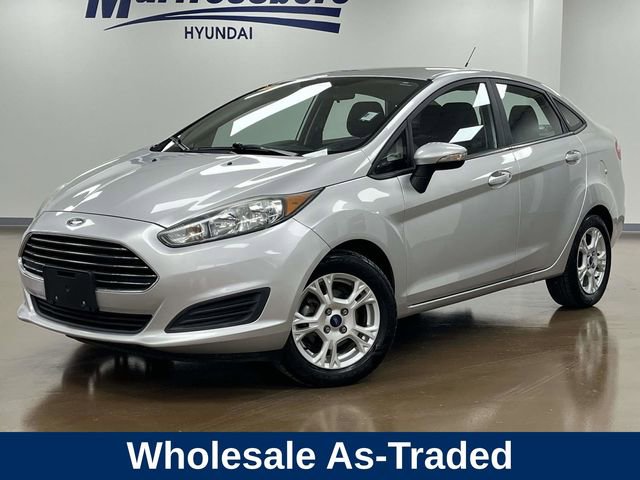 Used 2015 Ford Fiesta SE FWD image 1