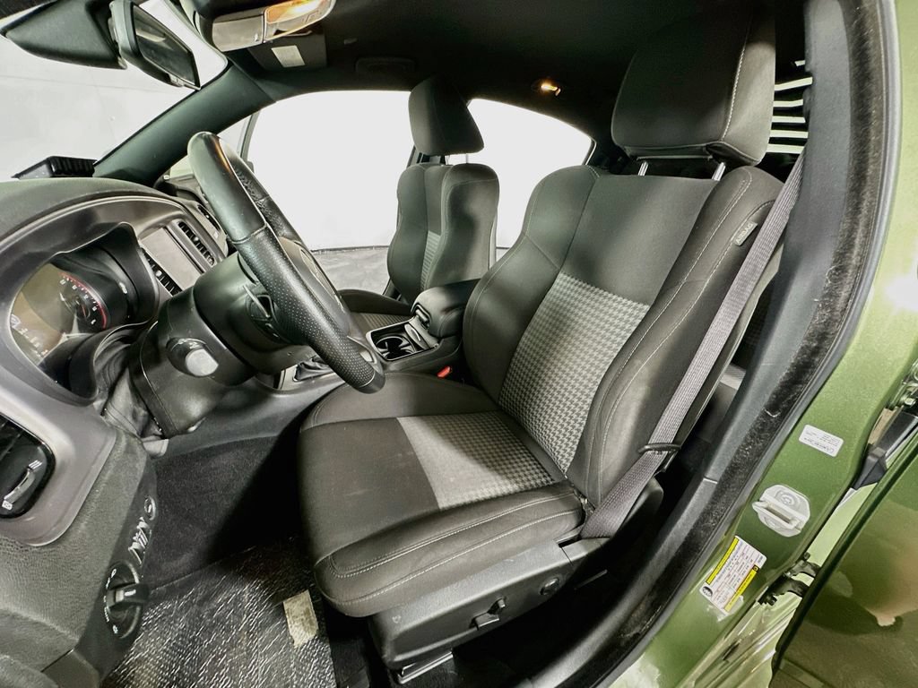 Used 2023 Dodge Charger R/T w/ Blacktop Package RWD image 15
