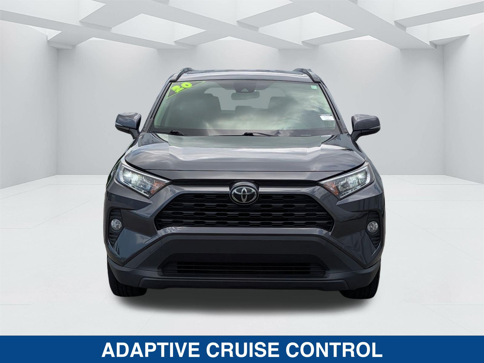 Used 2020 Toyota RAV4 XLE AWD/4WD image 9
