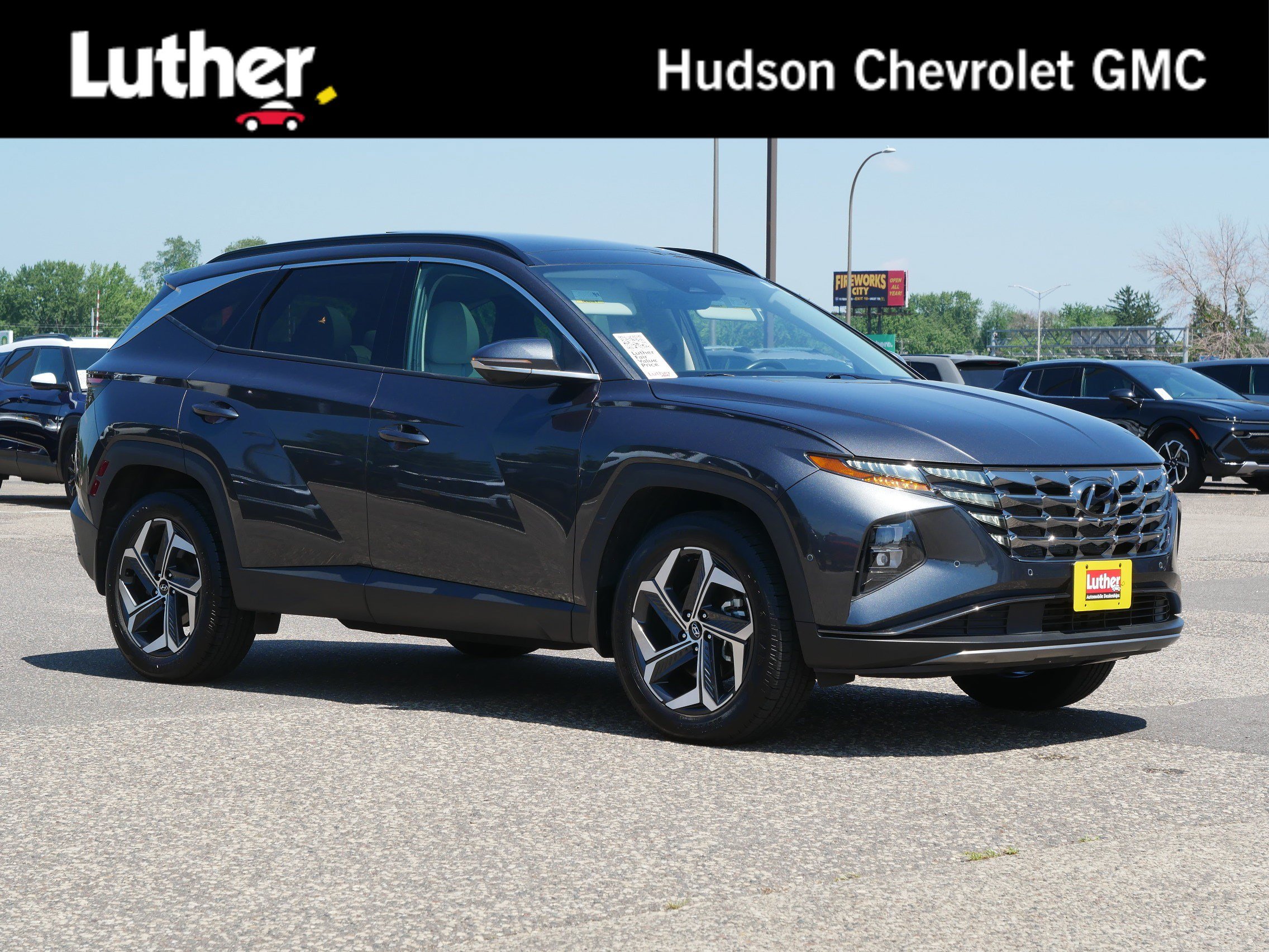 Used 2023 Hyundai Tucson Limited AWD/4WD image 1