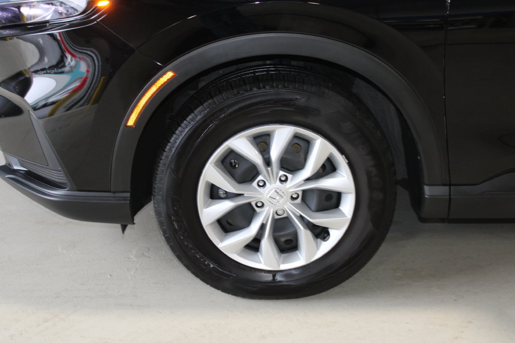 Used 2026 Honda CR-V LX image 4