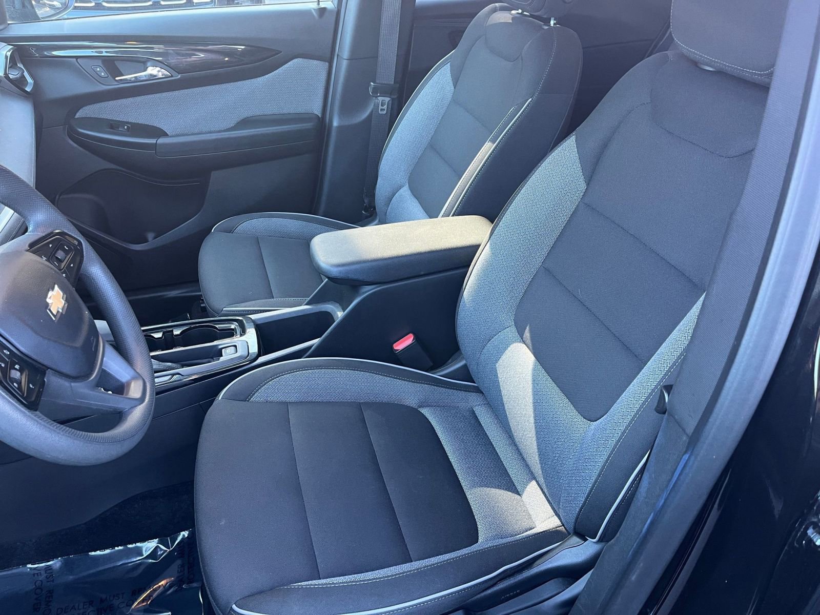 Used 2025 Chevrolet TrailBlazer LT image 32