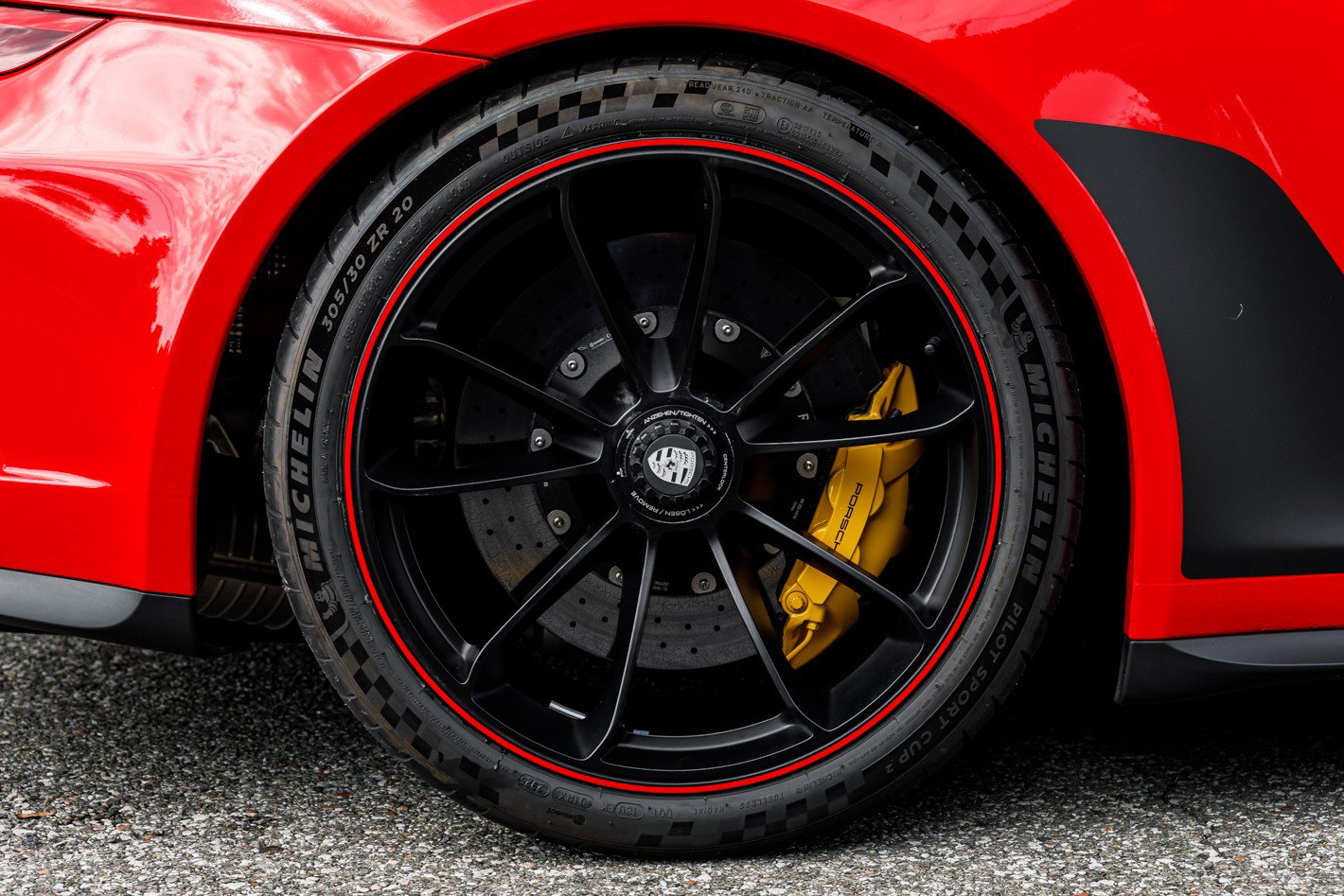 Used 2019 Porsche 911 Speedster image 6