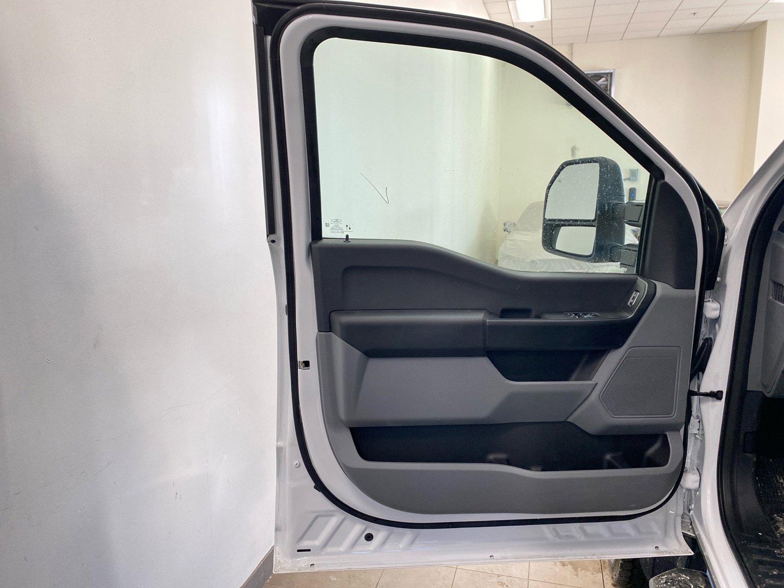 New 2025 Ford F600 4x4 Regular Cab Super Duty w/ XL Chrome Package image 10