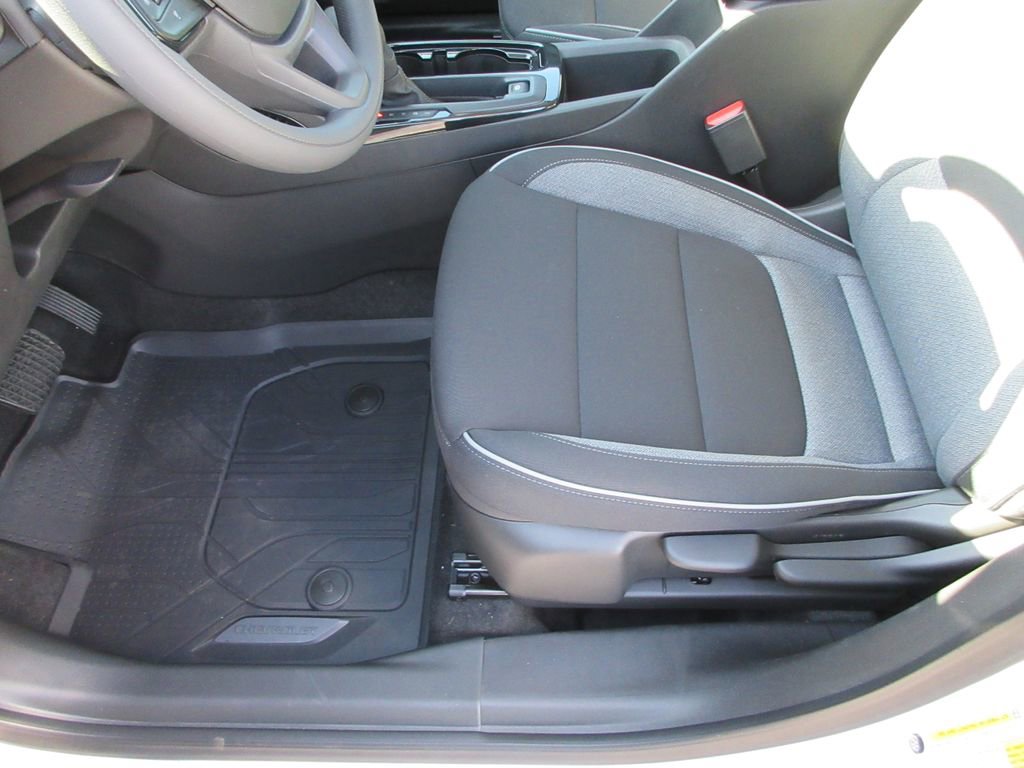 New 2026 Chevrolet TrailBlazer LT w/ LPO, Blackout Package FWD image 20