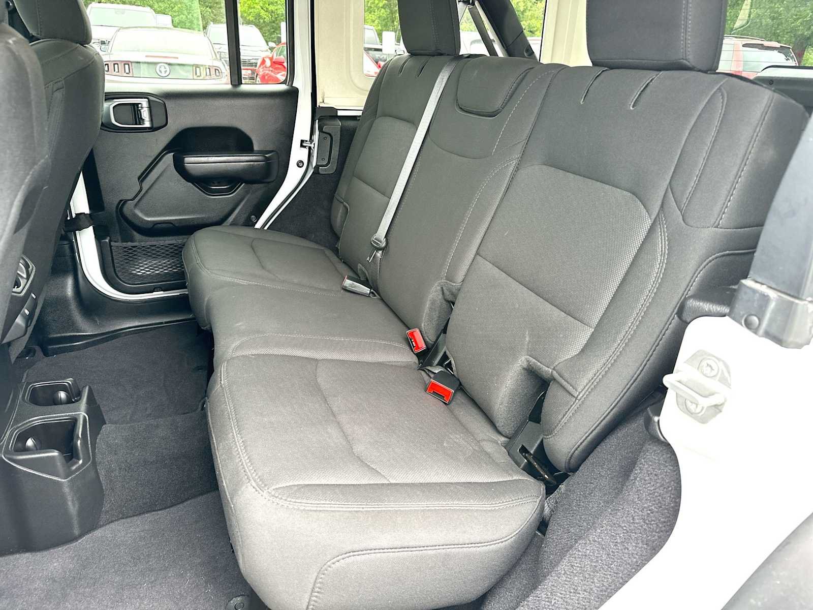 Used 2023 Jeep Wrangler Unlimited Sport AWD/4WD image 23