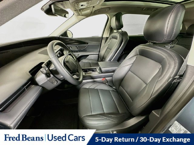 Used 2026 Lincoln Nautilus Premier w/ Equipment Group 102A AWD/4WD image 29