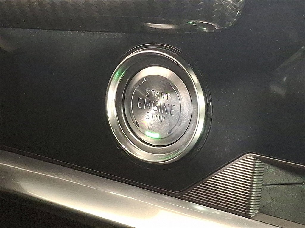 Used 2021 Chevrolet Corvette Stingray Premium Conv w/ Battery Protection Package image 29