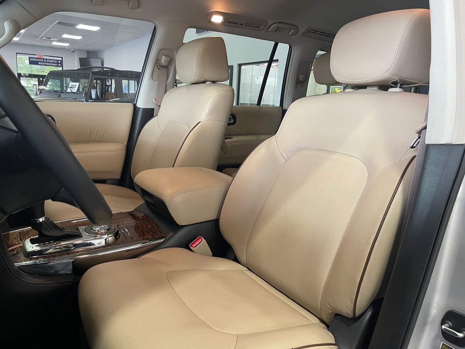 Used 2017 Nissan Armada Platinum w/ Captain Seat Package RWD image 27
