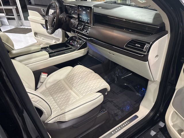 Used 2021 Lincoln Navigator Black Label AWD/4WD image 42