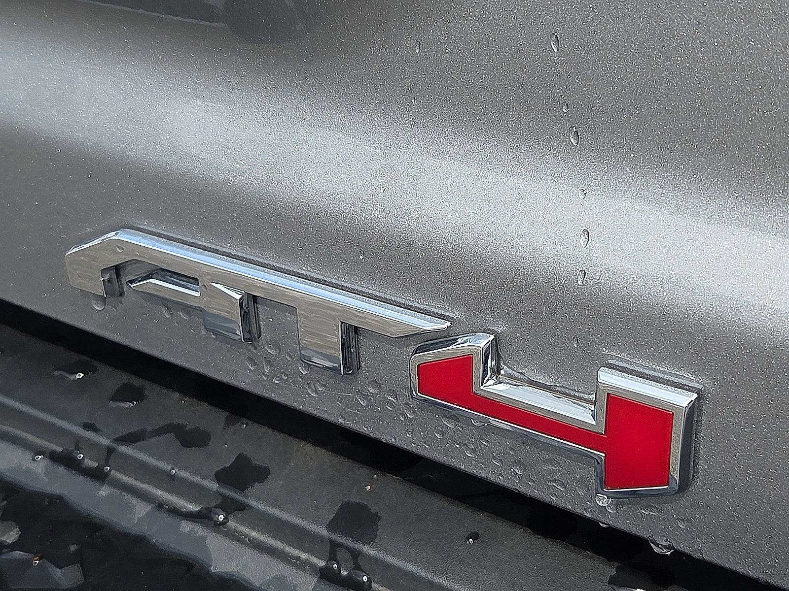 Used 2026 GMC Canyon AT4 image 8