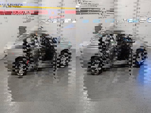 Used 2016 Dodge Charger SE w/ Popular Equipment Group image 16