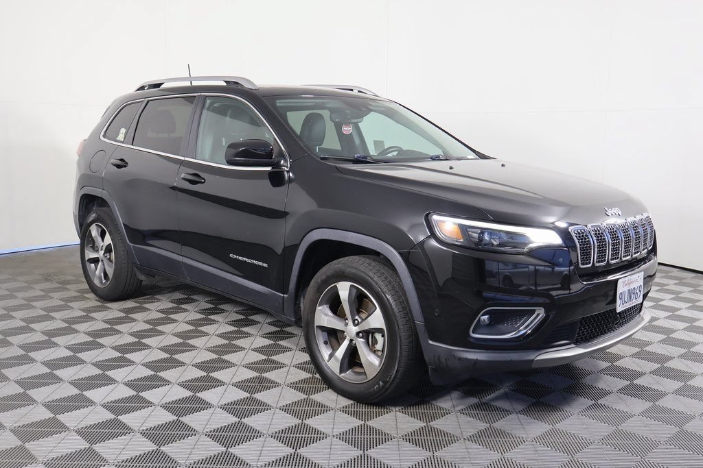 Used 2021 Jeep Cherokee Limited AWD/4WD image 3