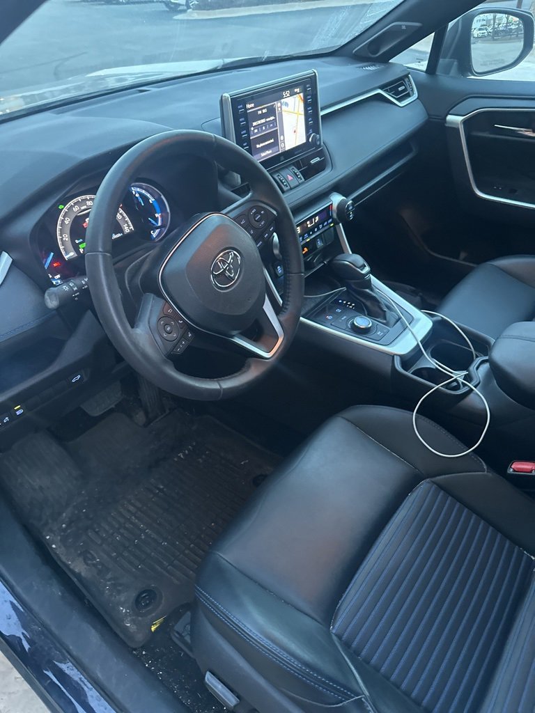 Used 2021 Toyota RAV4 XSE image 5