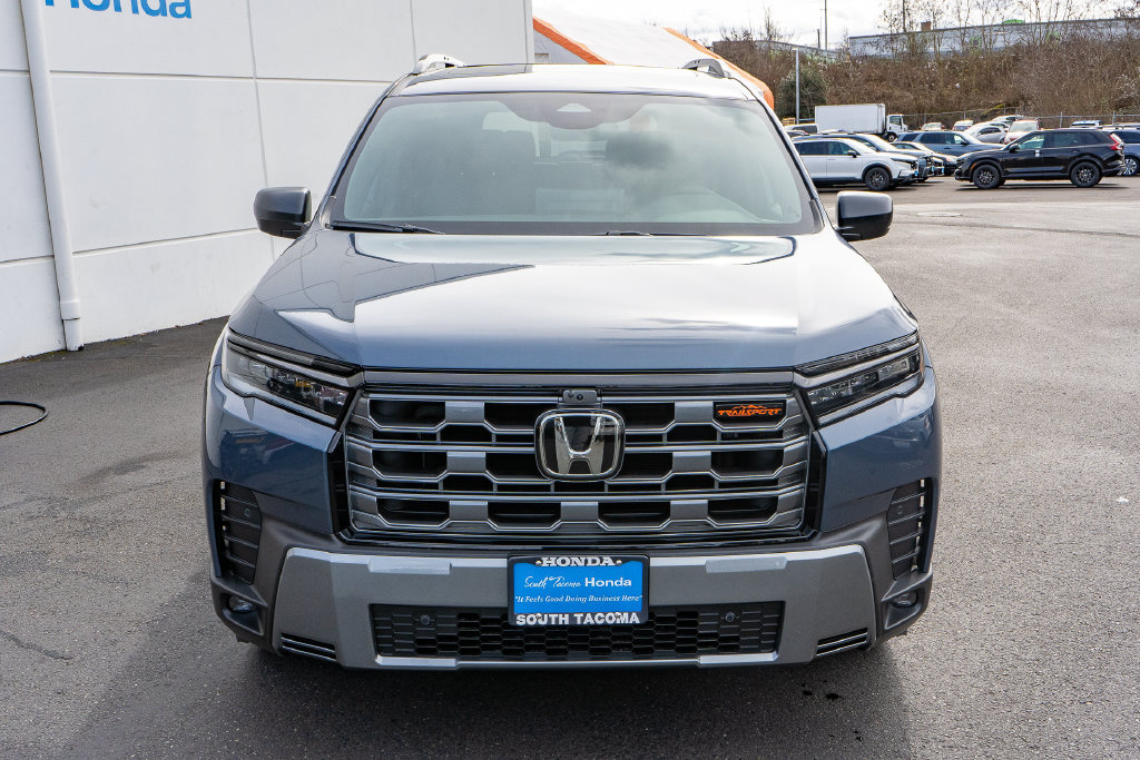 New 2026 Honda Pilot TrailSport image 3
